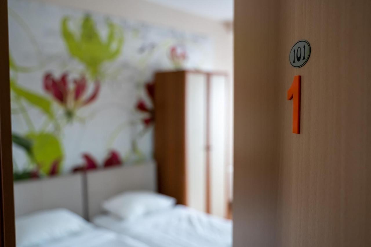 Sidera Aparthotel オフリド エクステリア 写真